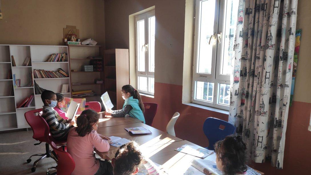Ataköy İlkokulu Kütüphanesi Açıldı