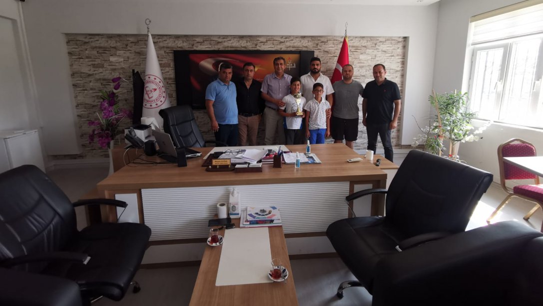 Adana  Saygı Turnuvası 11-12 Yaş   Gümüş Grup Şampiyonları 